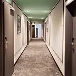 Continental Frankfurt فندق 3*