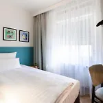 فندق Continental Frankfurt 3*