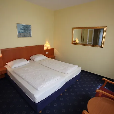Continental Frankfurt Szálloda 3*