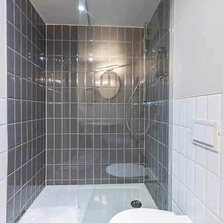 Hotel Novum Continental Frankfurt 3*