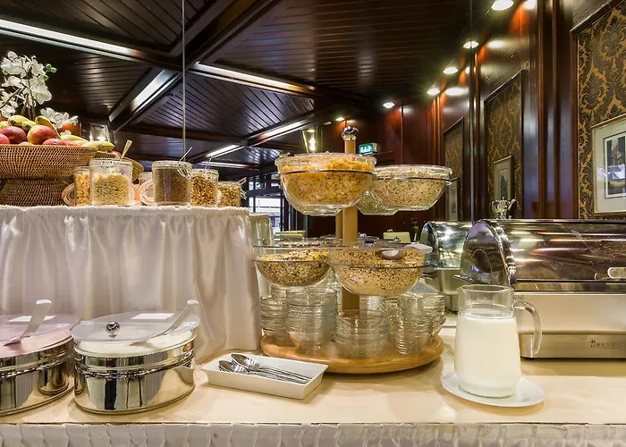 Continental Frankfurt 3*