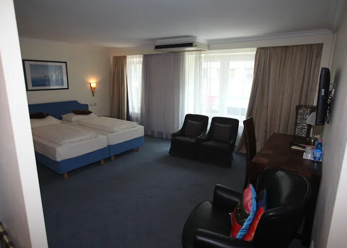 Continental Frankfurt מלון 3*