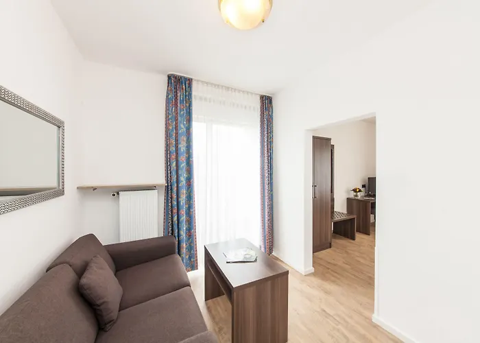 Continental Frankfurt 3* פרנקפורט