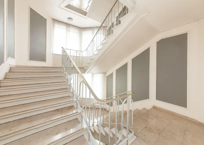 מלון Continental Frankfurt 3*