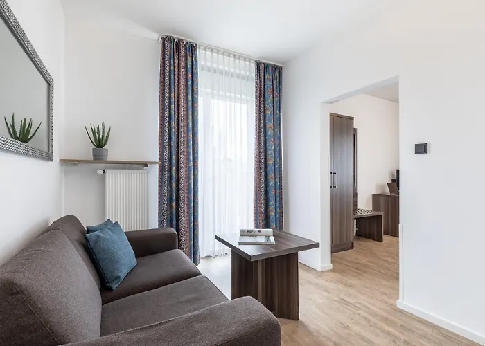 Continental Frankfurt 3* פרנקפורט