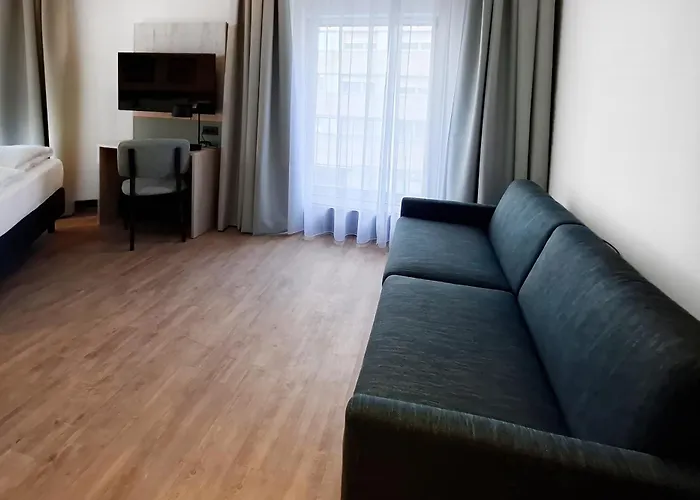 Continental Frankfurt 호텔