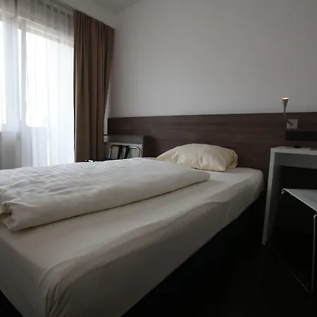 Continental Frankfurt Hotel 3*