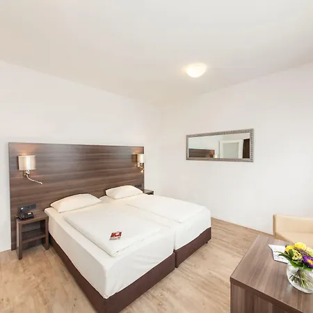 Continental Frankfurt Hotel 3*