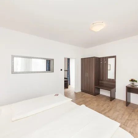 Continental Frankfurt