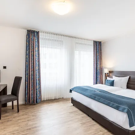 Hotel Continental Frankfurt 3*