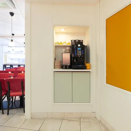 Continental Frankfurt فرانكفورت