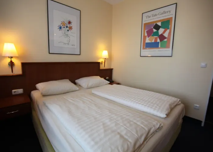 Hotel Continental Frankfurt 3*