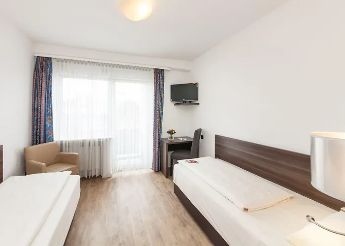 Continental Frankfurt 3*