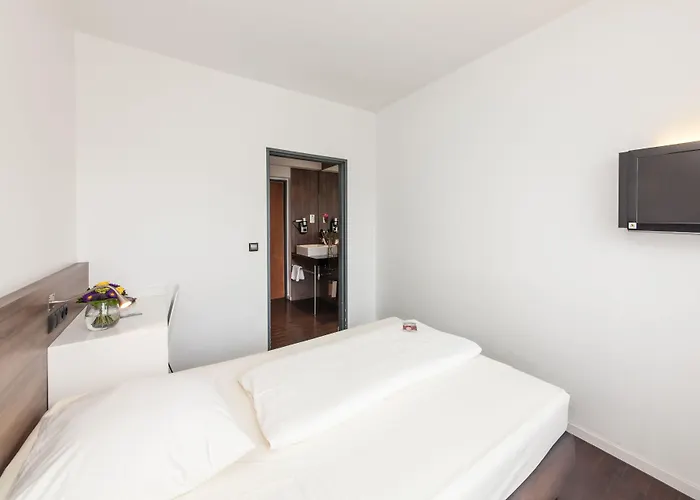 Continental Frankfurt Hotel 3*