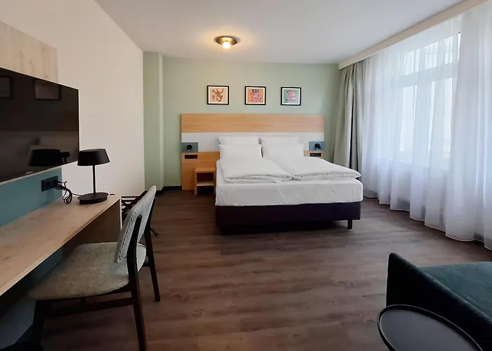 Hotel Continental Frankfurt 3*