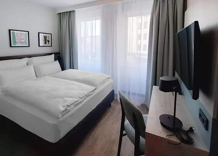 Continental Frankfurt 3*