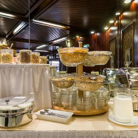 Continental Frankfurt 3*