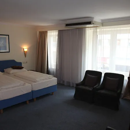 Continental Frankfurt 3*
