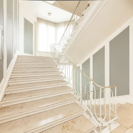 Continental Frankfurt 3*