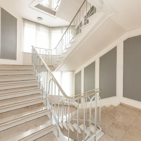 Hotel Continental Frankfurt 3*