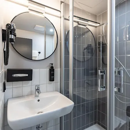 Continental Frankfurt Hotel 3*