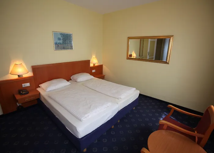 Hotel Novum Continental Frankfurt 3*