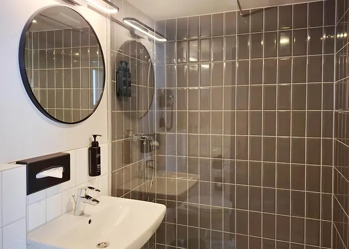 Hotel Novum Continental Frankfurt 3*